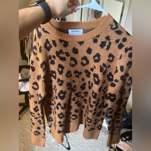 Leopard Print sweater